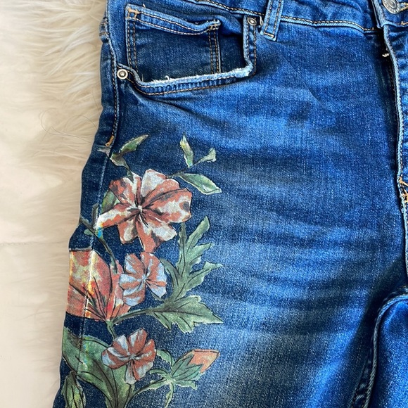 Zara Jeans Zara Floral Blue Jeans Poshmark
